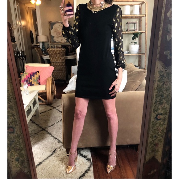 Diane Von Furstenberg Dresses & Skirts - DVF Alagna sweater dress